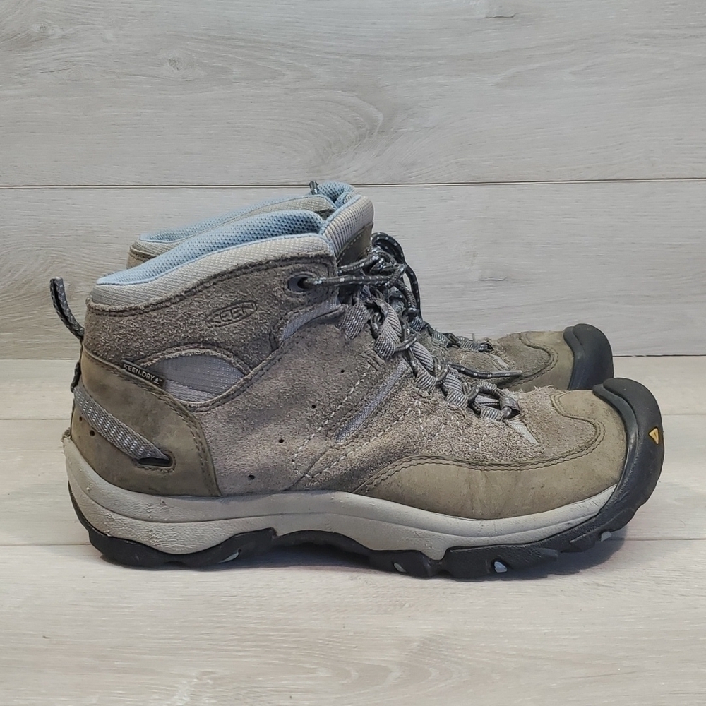 Keen Womens Hiking Outdoor High Top Sneakers Shoes sz 10